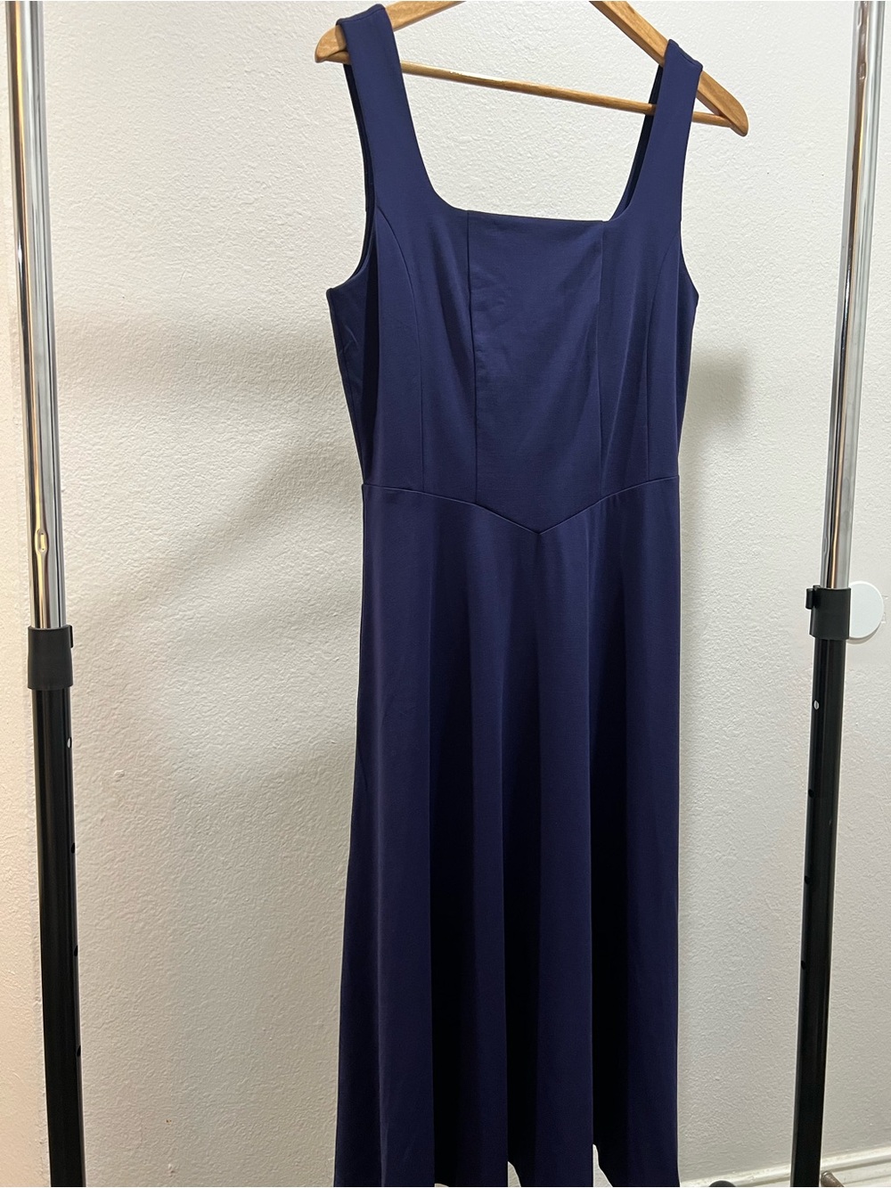 Sleeveless Navy Square-Neck Dress